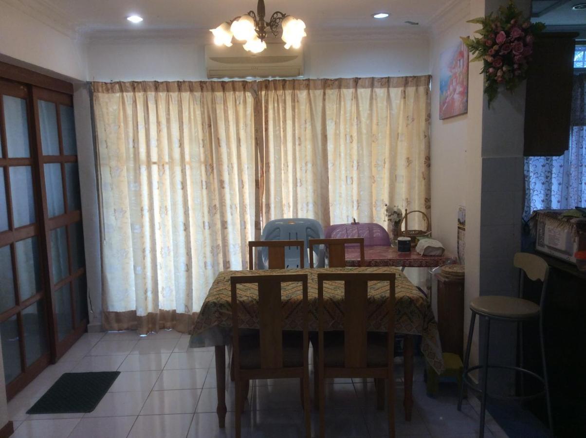 Homestay Dayani Musleem Port Dickson Eksteriør bilde